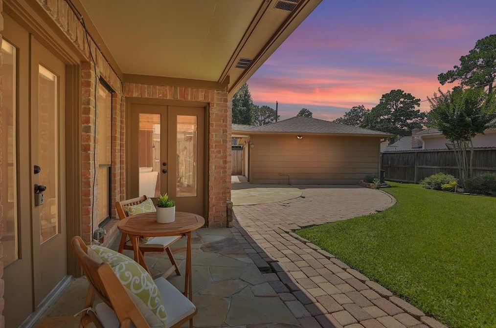 16218 Kempton Park Dr, Spring TX 77379-6798 exterior