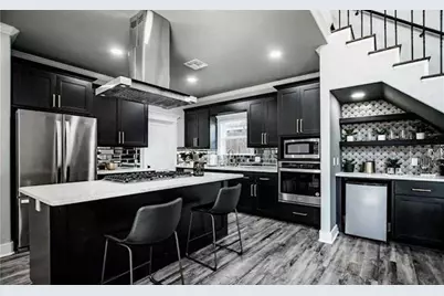 106 Windwood Lane, Victoria, TX 77904 - Photo 1