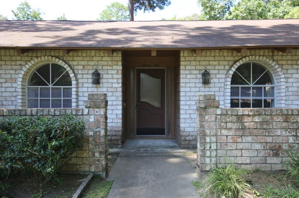 710 Enchanted Trail Dr, Spring TX  77388-8928 exterior