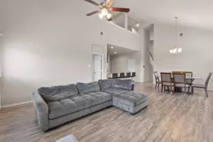 18101 Woodpecker Trl, New Caney, TX 77357 - Photo 9