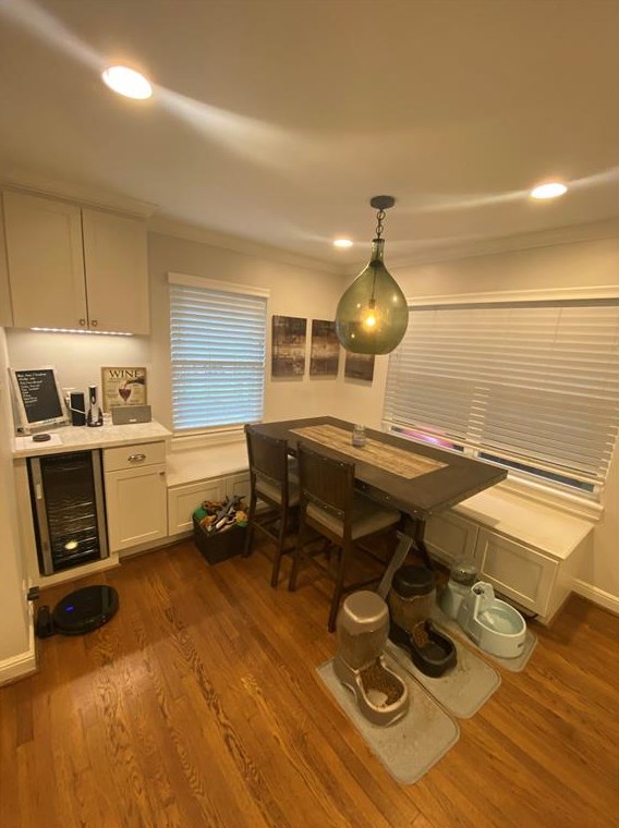 10313 Shadow Oaks Dr, Houston TX  77043-4232 exterior