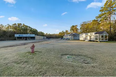 2001 N Fm 356, Onalaska, TX 77360 - Photo 9