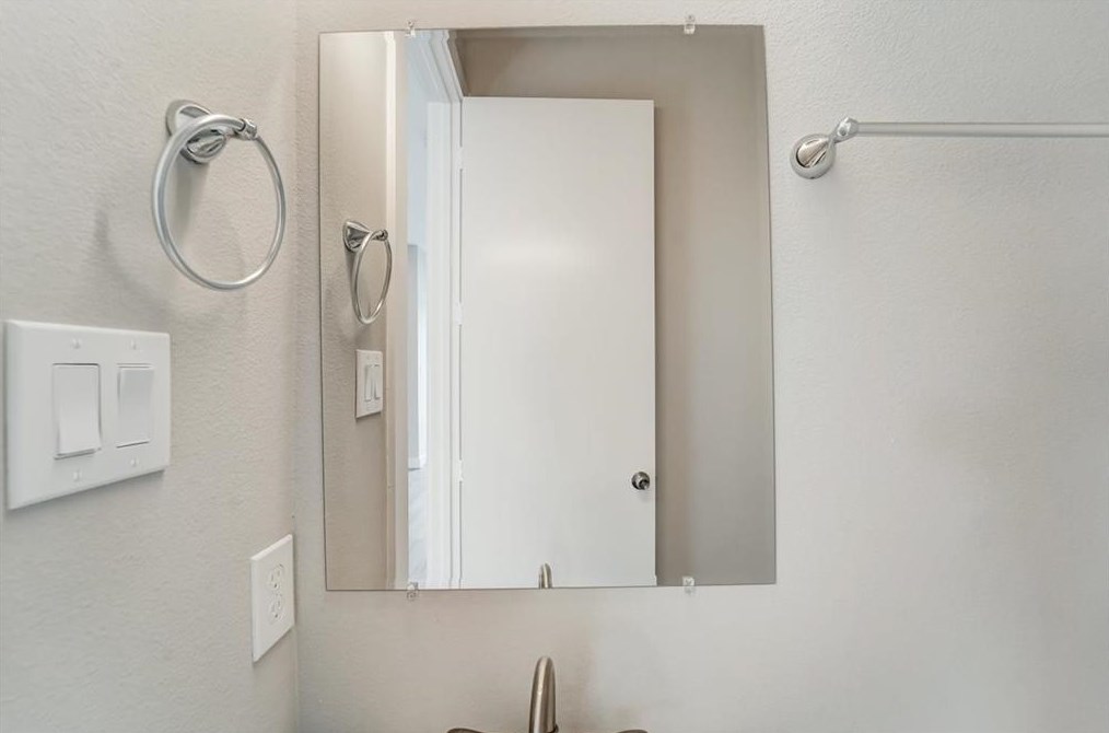 2917 Sauer St, Houston TX  77004-1841 exterior