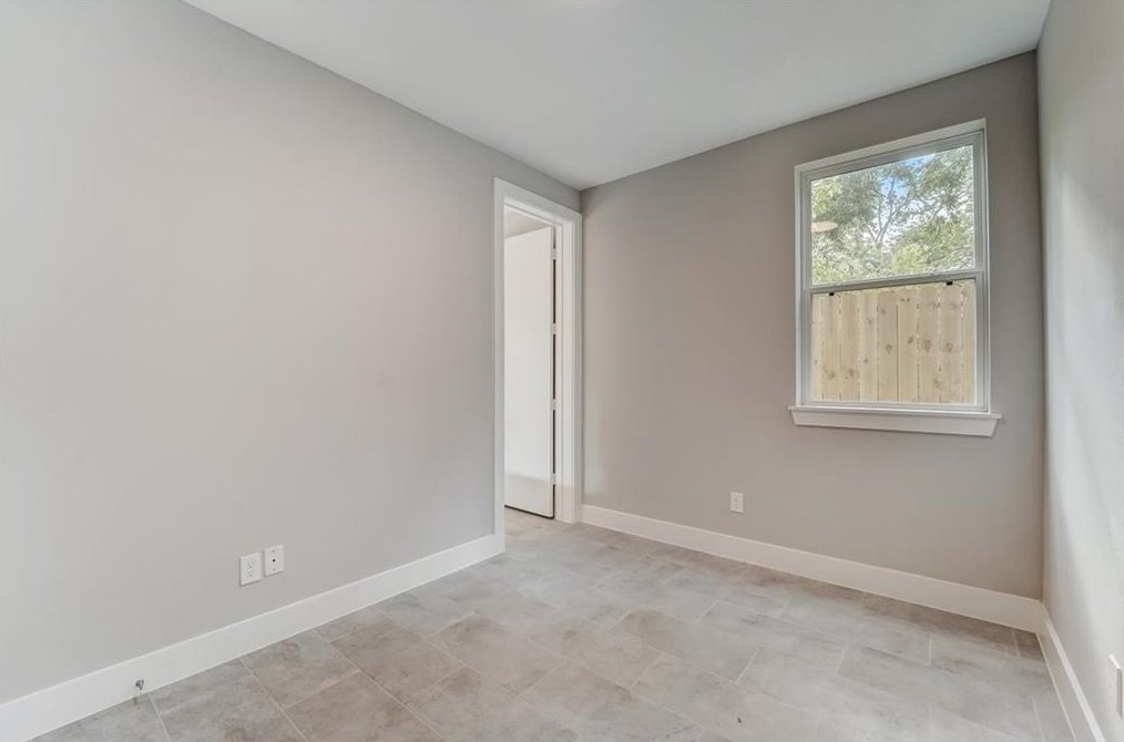 2917 Sauer St, Houston TX  77004-1841 exterior