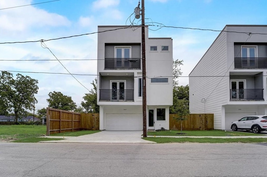 2917 Sauer St, Houston TX  77004-1841 exterior