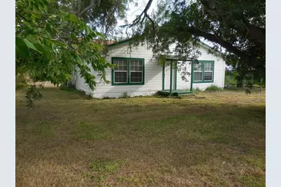 628 Austin Street W, Matagorda, TX 77457 - Photo 19