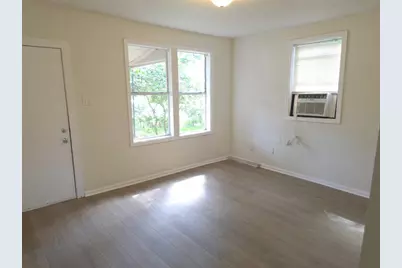 2204 Highway 3, Dickinson, TX 77539 - Photo 5