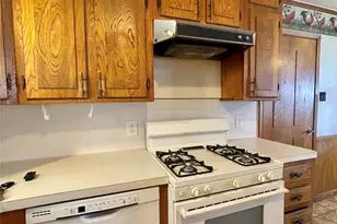 1510 W 11th St, Freeport, TX 77541 - Photo 17