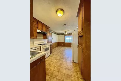 1510 W 11th Street, Freeport, TX 77541 - Photo 19