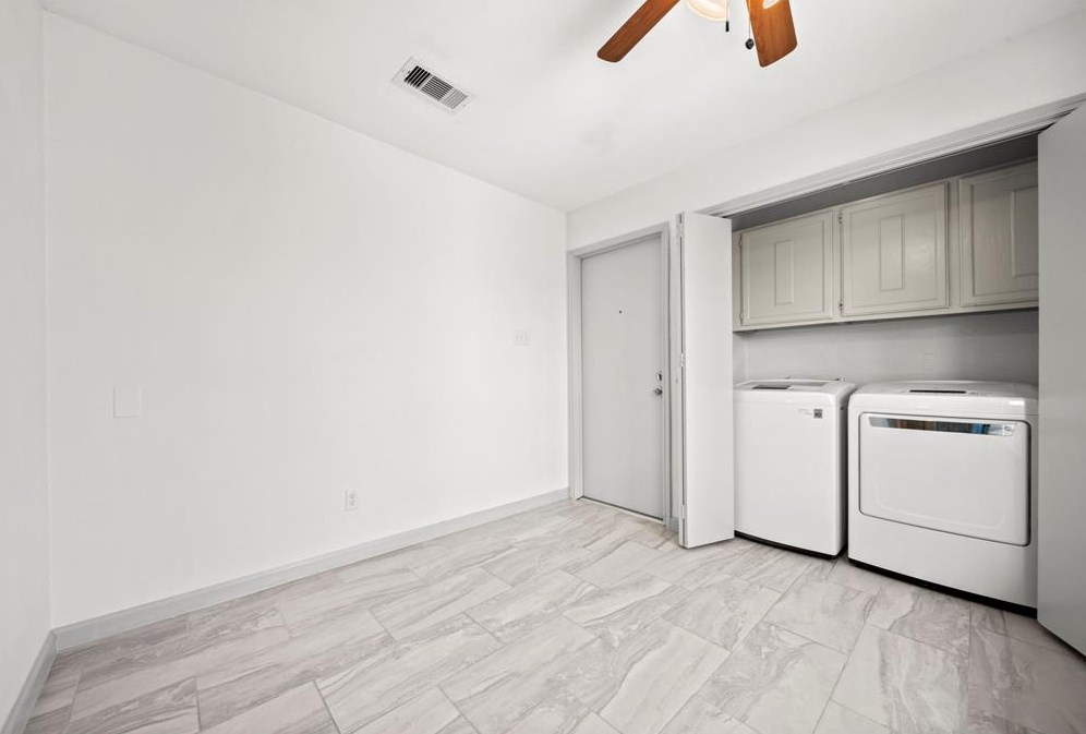 6615 Escondido Dr, Houston TX  77083-1111 exterior