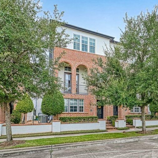 2826 Capitol St, Houston TX  77003-3210 exterior