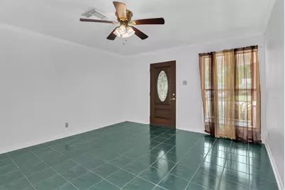 406 Red Ripple Road, Houston, TX 77091 - Photo 5