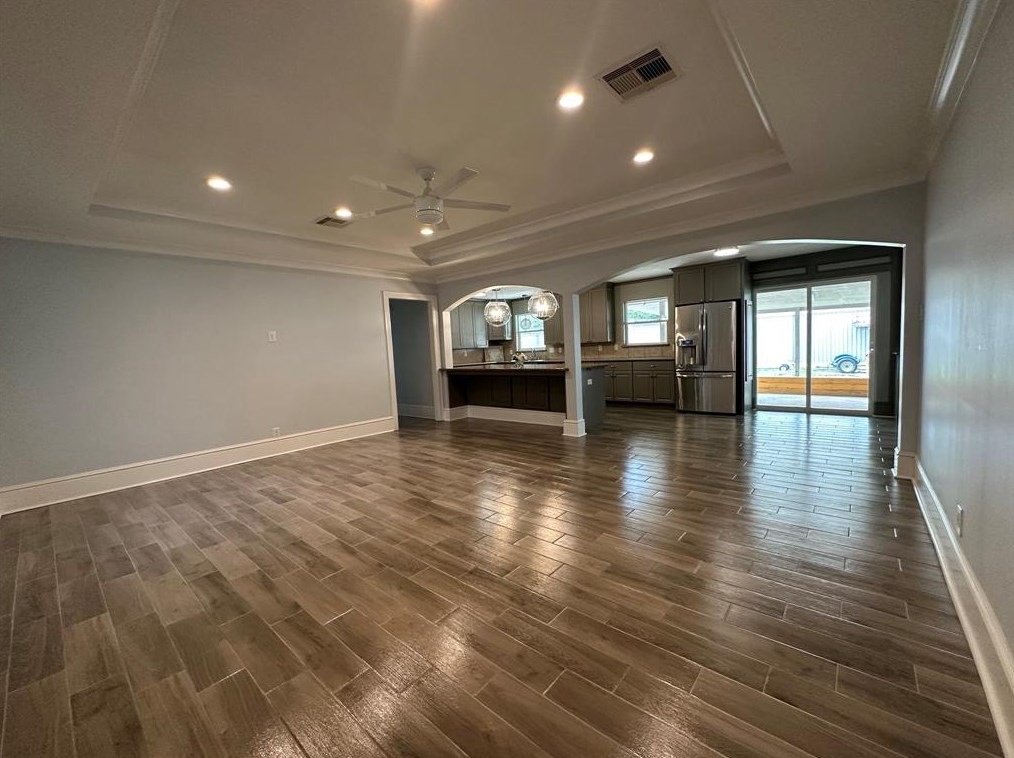 9114 Lugary Dr, Houston TX  77074-6606 exterior