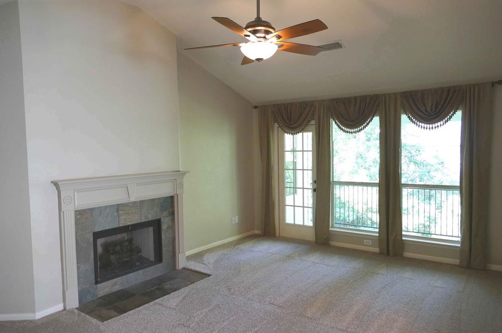 17 Spiral Vine Cir, Spring TX  77381-3742 exterior