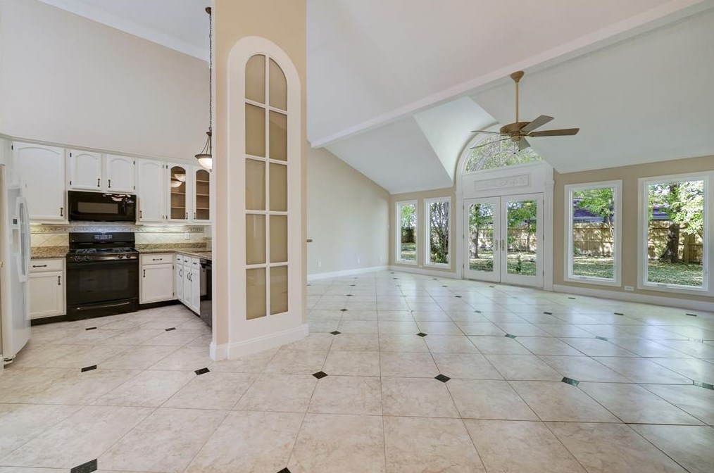 10626 Trading Post Dr, Houston TX  77064-7029 exterior