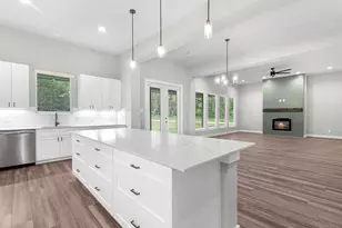 1462 Road 66114, Dayton, TX 77535 - Photo 17