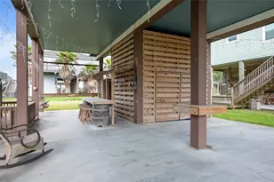 871 Surfview, Crystal Beach, TX 77650 - Photo 35