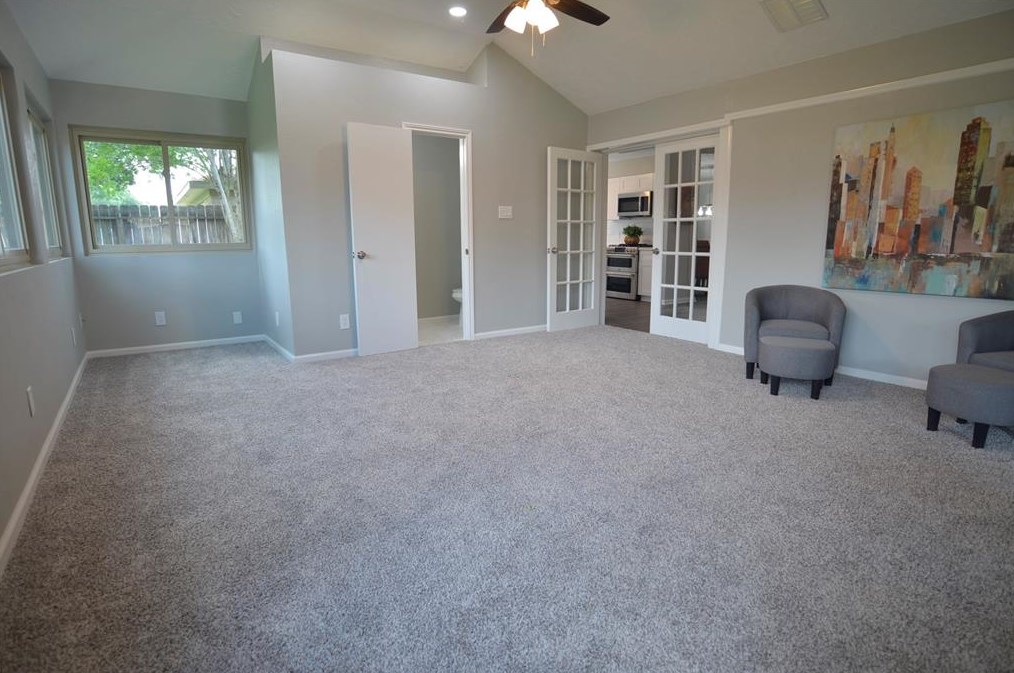 414 Capehill, Houston TX  77598-2618 exterior