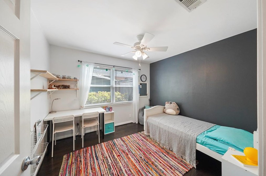 4721 Kinglet St, Houston TX  77035-3024 exterior
