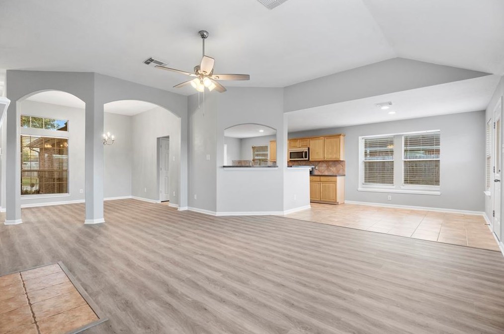 2210 Melanie Park Dr, Spring TX  77388-4186 exterior