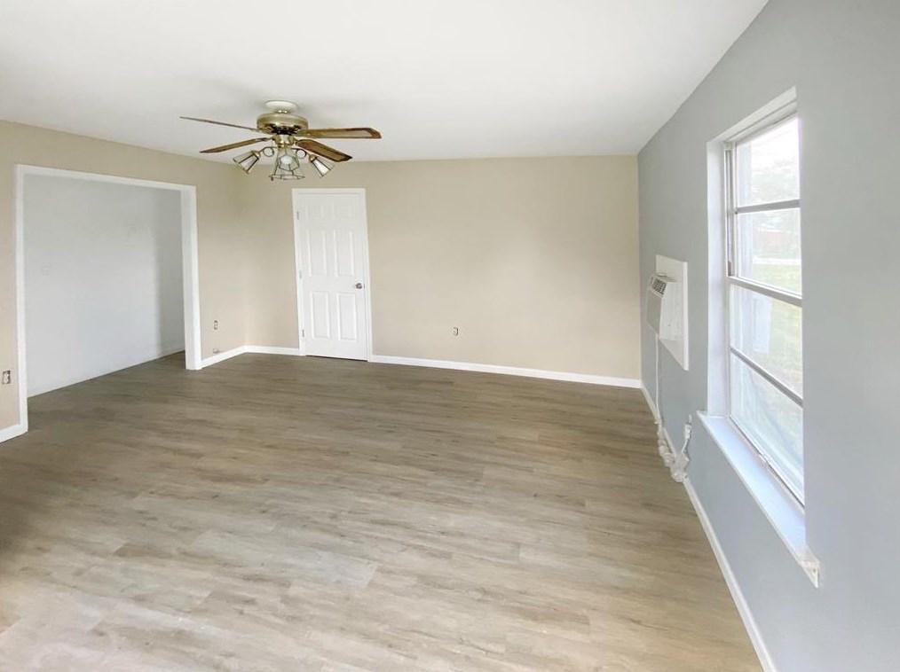 807 6 St, Jones Creek TX  77541-5317 exterior