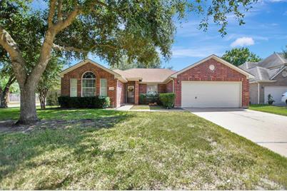 12003 Lois Lane, Pinehurst, TX 77362 - Photo 1