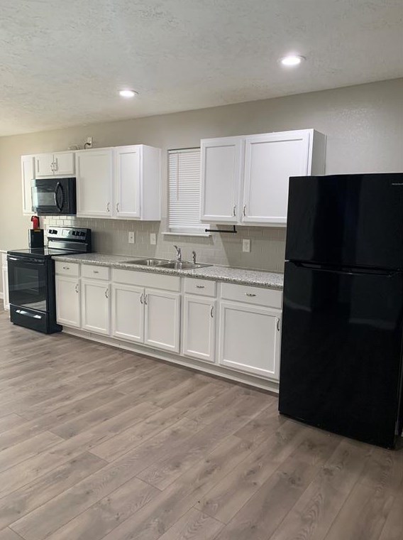 8006 Carolwood Dr, Houston TX  77028-2620 exterior