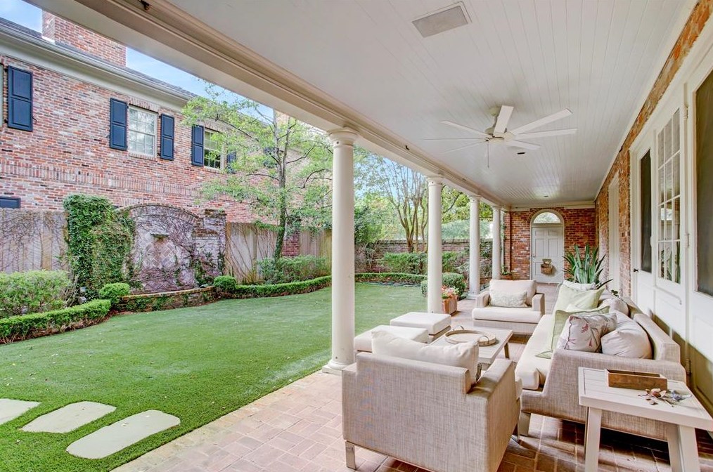 3707 Inwood Dr, Houston TX  77057-3530 exterior
