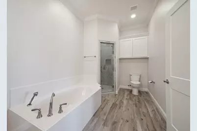 1315 Tiki Drive, Tiki Island, TX 77554 - Photo 17