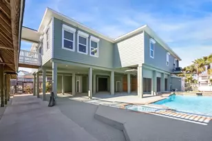 1315 Tiki Dr, Tiki Island, TX 77554 - Photo 31