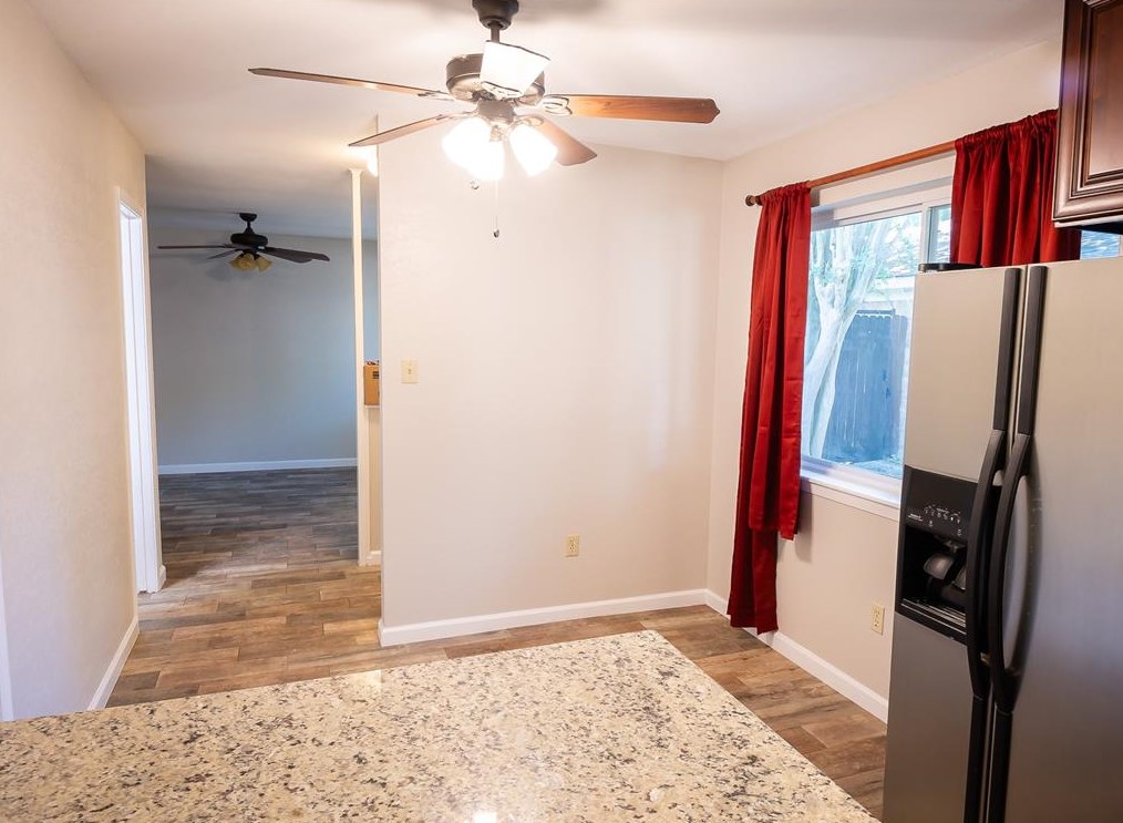 1535 Silverpines Rd, Houston TX  77062-5913 exterior