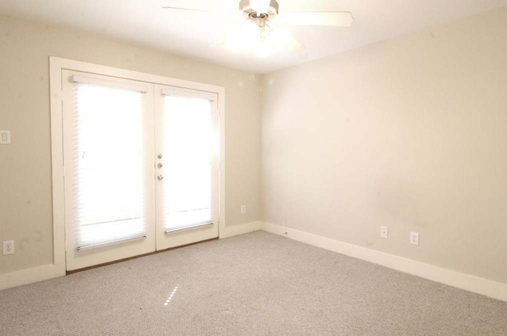 3031 Buttercup St, Houston TX  77063-5013 exterior