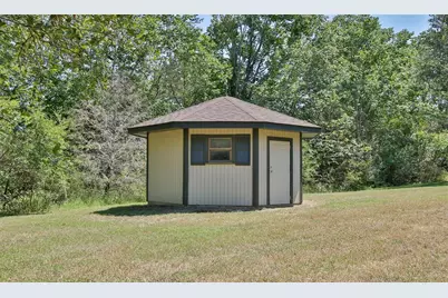 0002 County Road 409, Navasota, TX 77868 - Photo 15