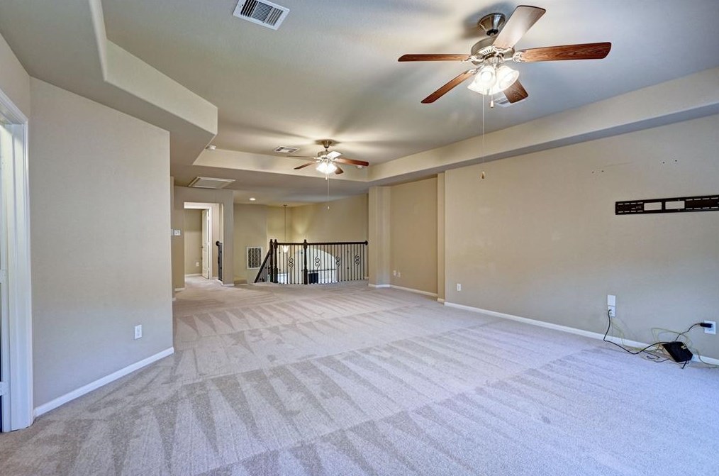 130 Fallow Buck Dr, Conroe TX  77384-1412 exterior