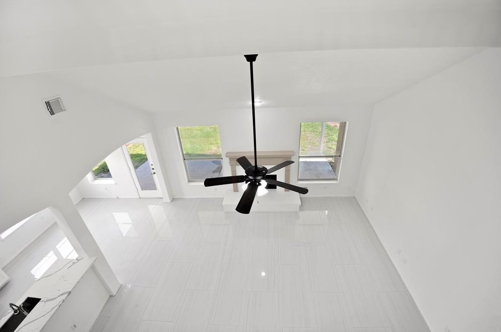 5702 Kelly Ml Ln, Humble TX 77346-2098 exterior