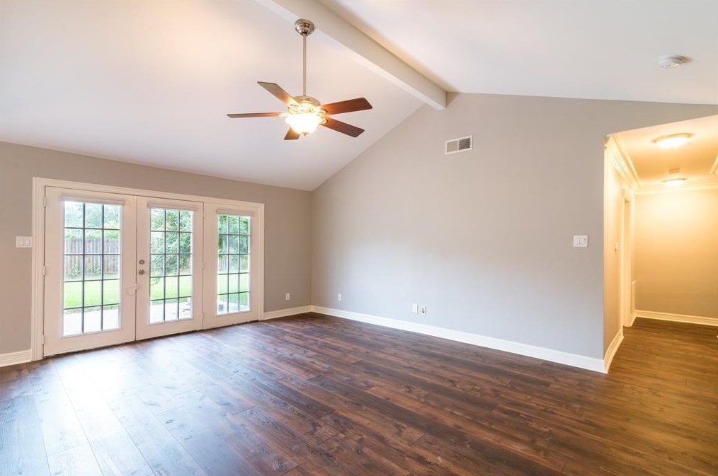 5806 Ludington Dr, Houston TX  77035-4215 exterior