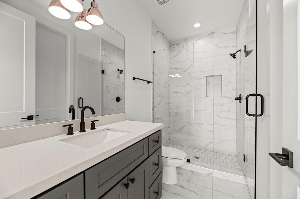 1608 Hays St, Houston TX  77009-0059 exterior