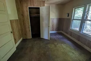 1111 Austin St, Jacksonville, TX 75766 - Photo 3