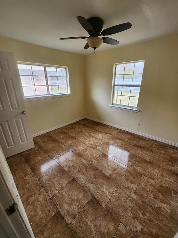 4731 Denmark St, Houston TX  77016-7005 exterior