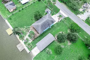 171 County Rd 299, Sargent, TX 77414 - Photo 45