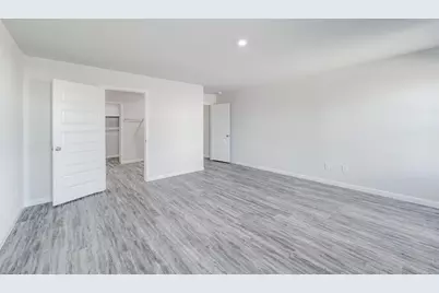 315 E Northpointe Ave, La Grange, TX 78945 - Photo 13