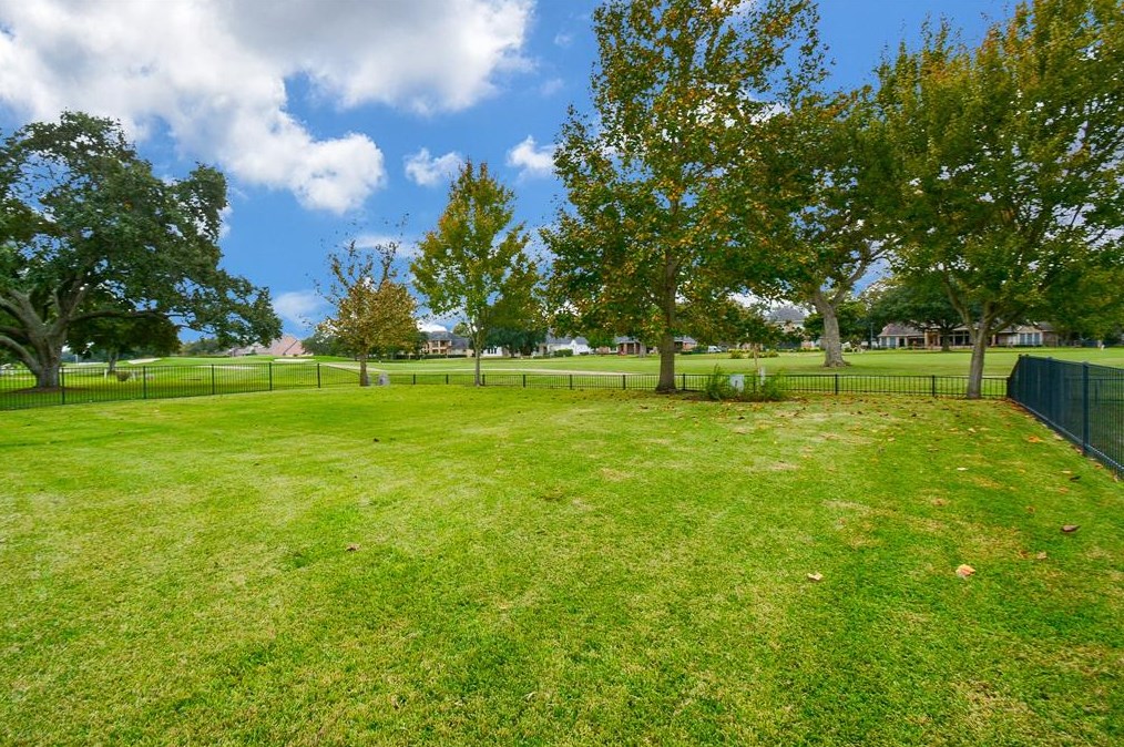 4503 Wentworth Dr, Fulshear TX 77441-4226 exterior