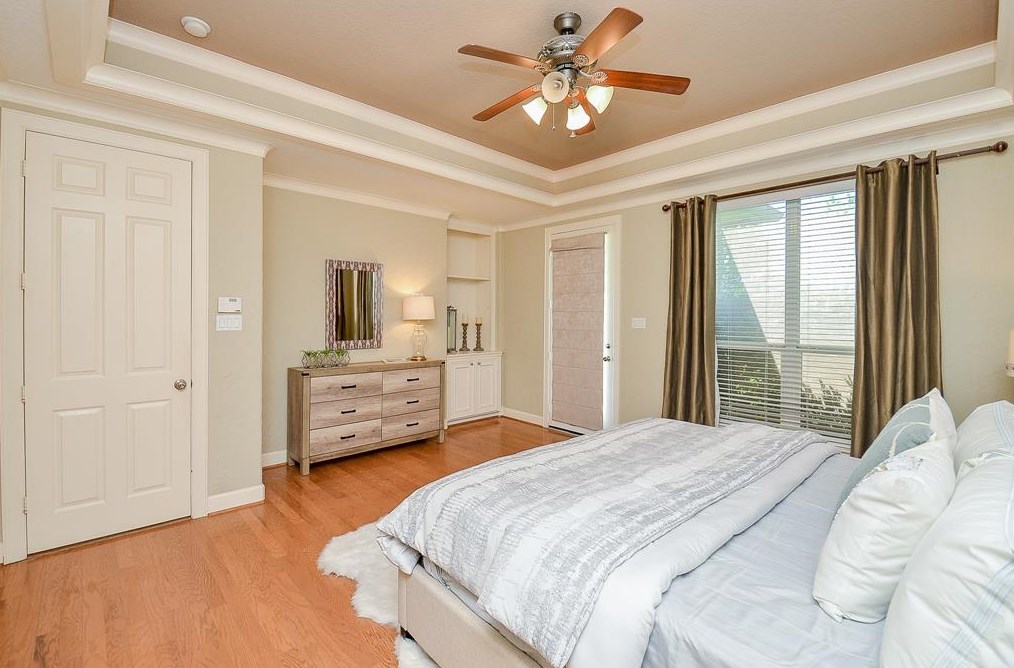 4503 Wentworth Dr, Fulshear TX 77441-4226 exterior