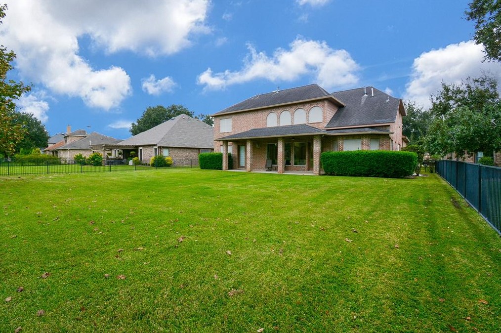 4503 Wentworth Dr, Fulshear TX 77441-4226 exterior