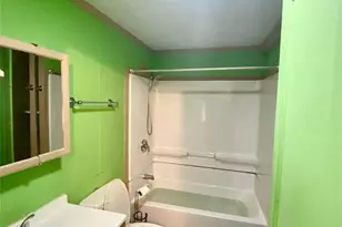 323 Avenue J, Baytown, TX 77520 - Photo 13