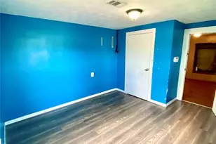 323 Avenue J, Baytown, TX 77520 - Photo 15