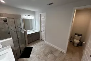 644 Sand Branch Dr, Conroe, TX 77304 - Photo 11