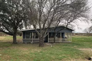 5589 County Rd 469, Brazoria, TX 77422 - Photo 1