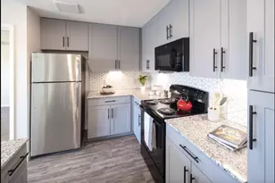 4611 N Interstate 35 Frontage Rd, Austin, TX 78722 - Photo 13