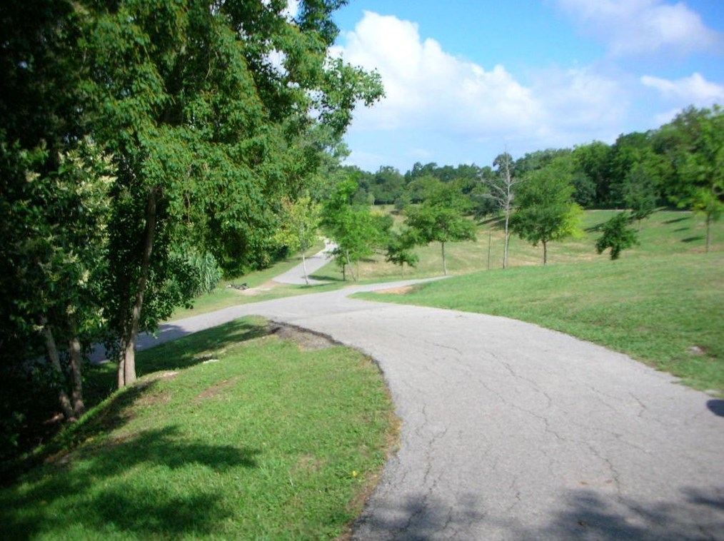 11201 Lynbrook Dr, Houston TX  77042-1357 exterior